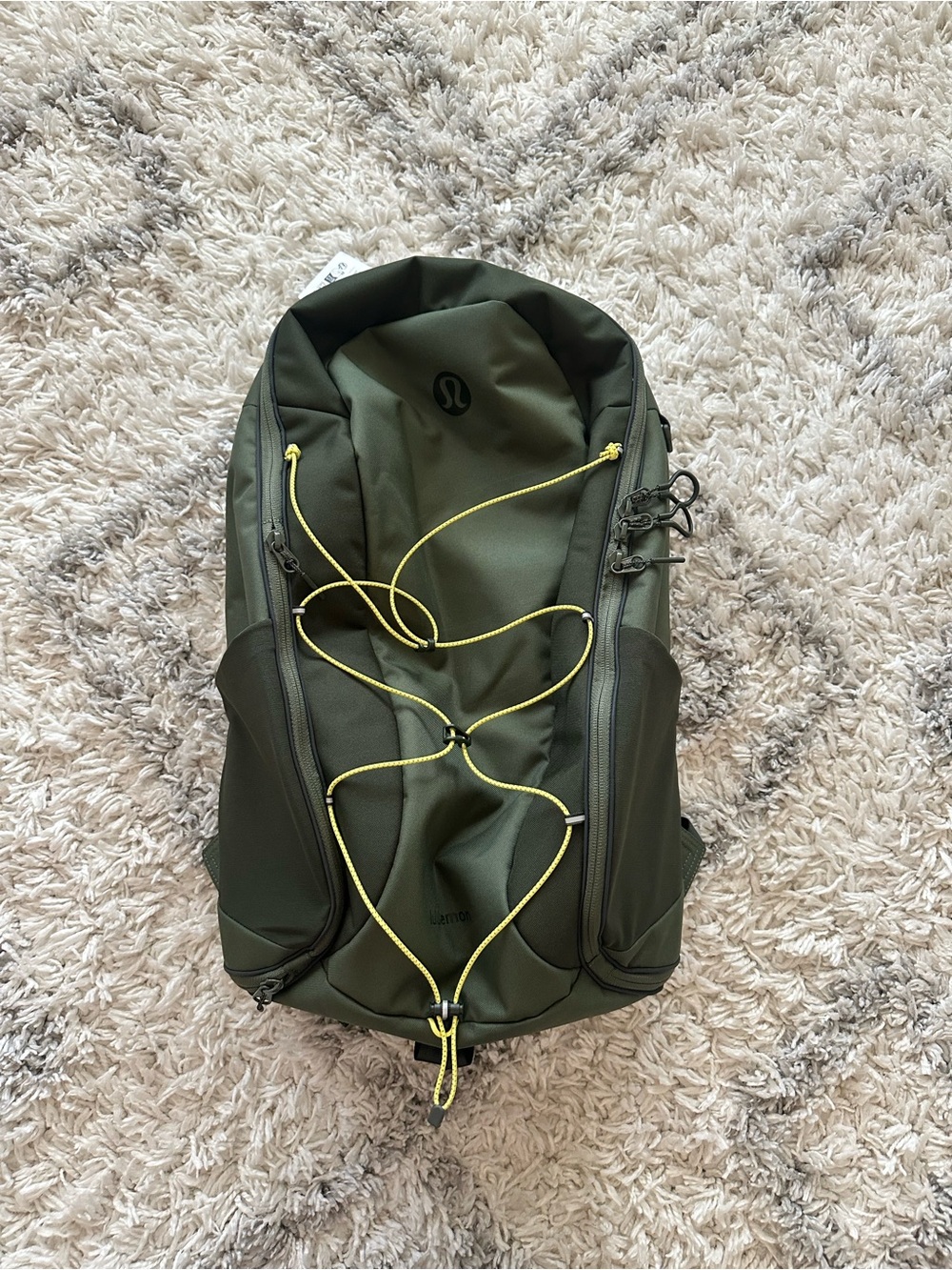 lululemon mens women’s unisex Green Scuba Backpack 32L Paracord